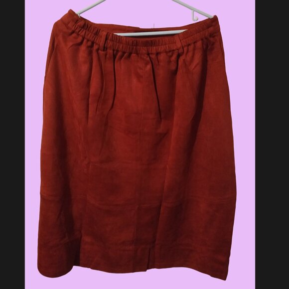 Faux Suede High Waisted Pleated A-Line Midi Skirt with Pockets - Picture 5 of 6